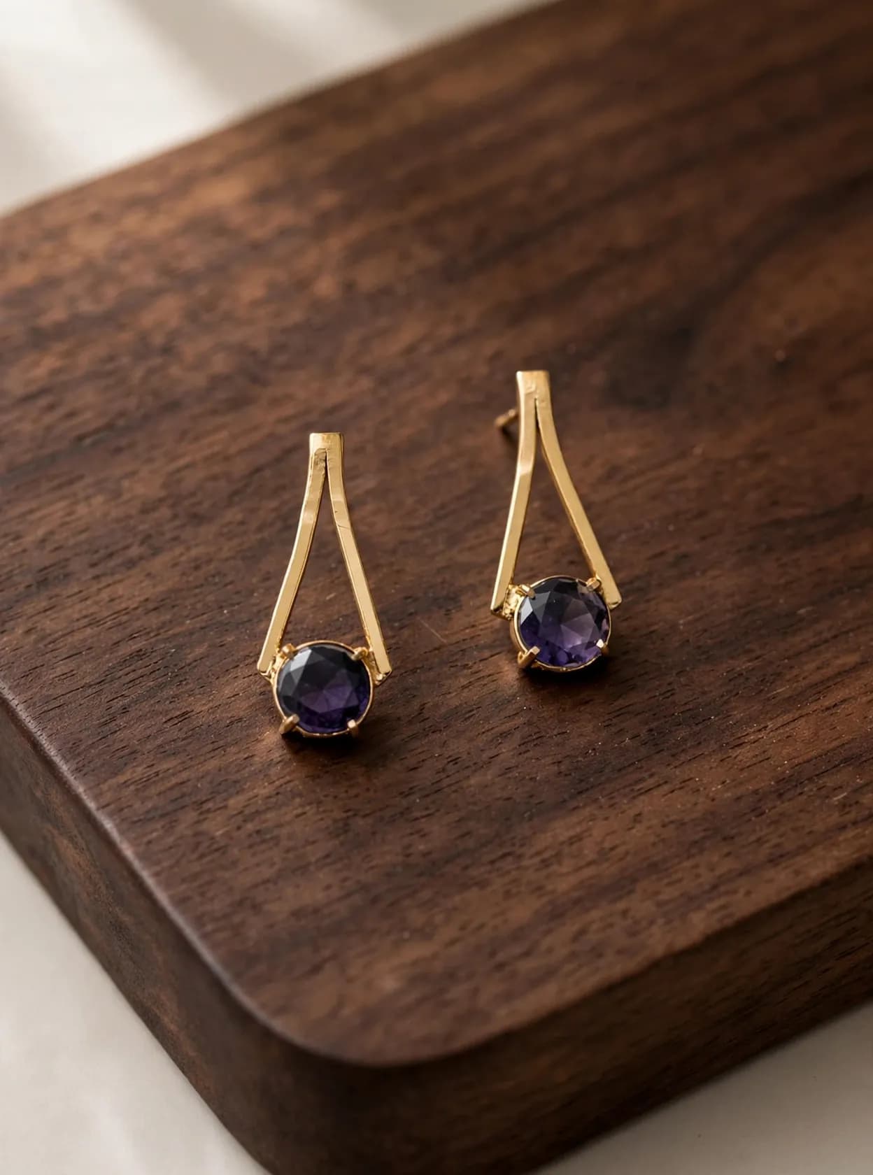 V-Drop Royal Purple Studs