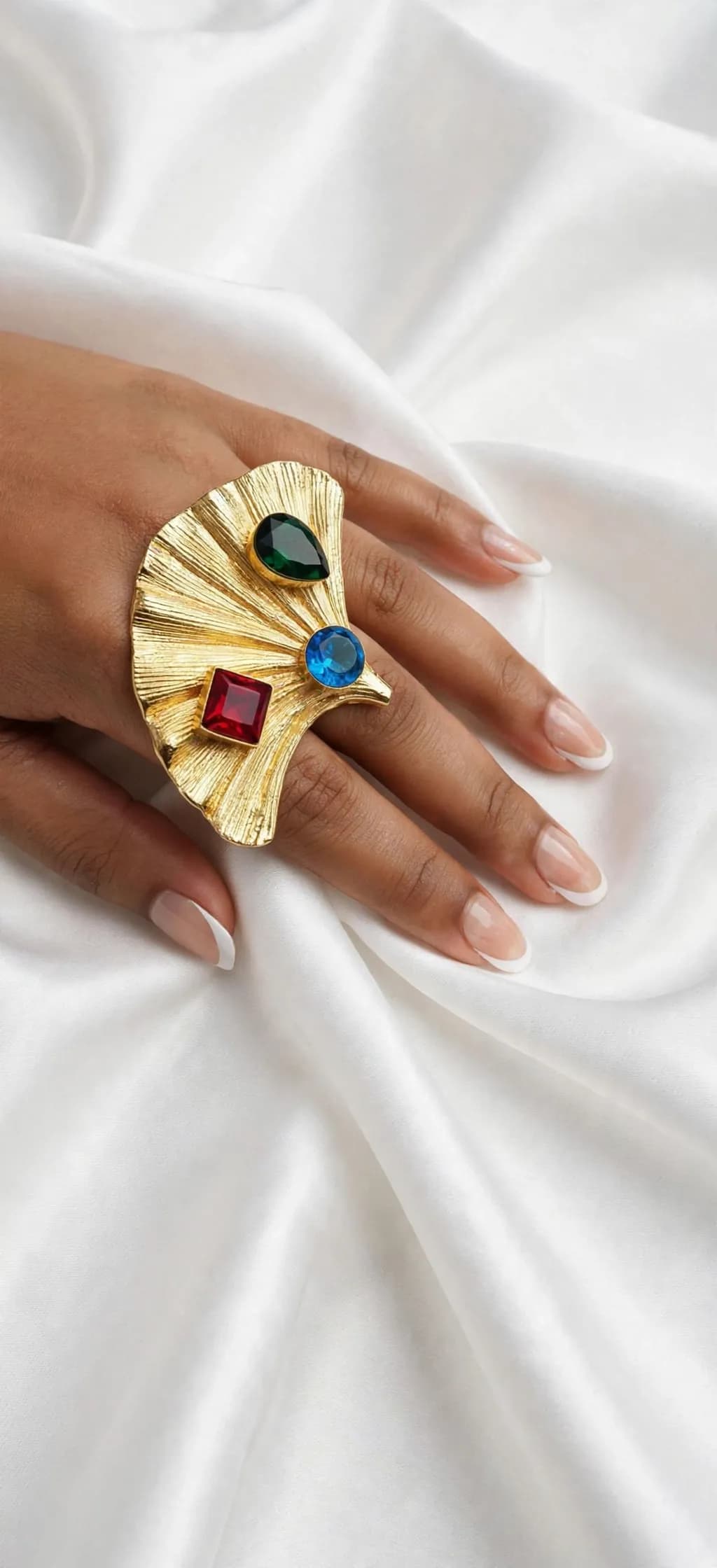 Tri-Gem Leaf Statement Ring