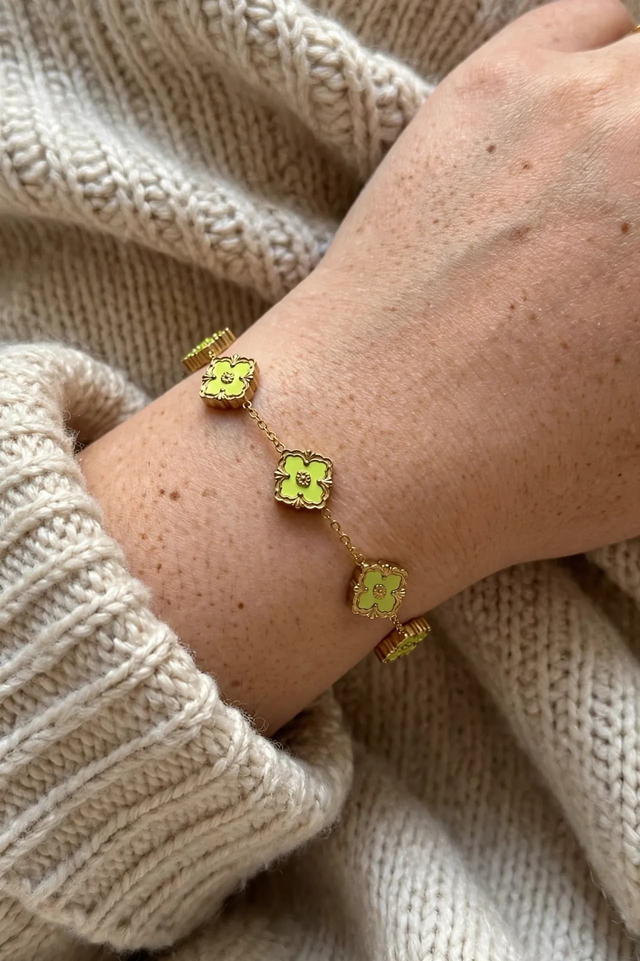 Lime Pop 5-Clover Bracelet