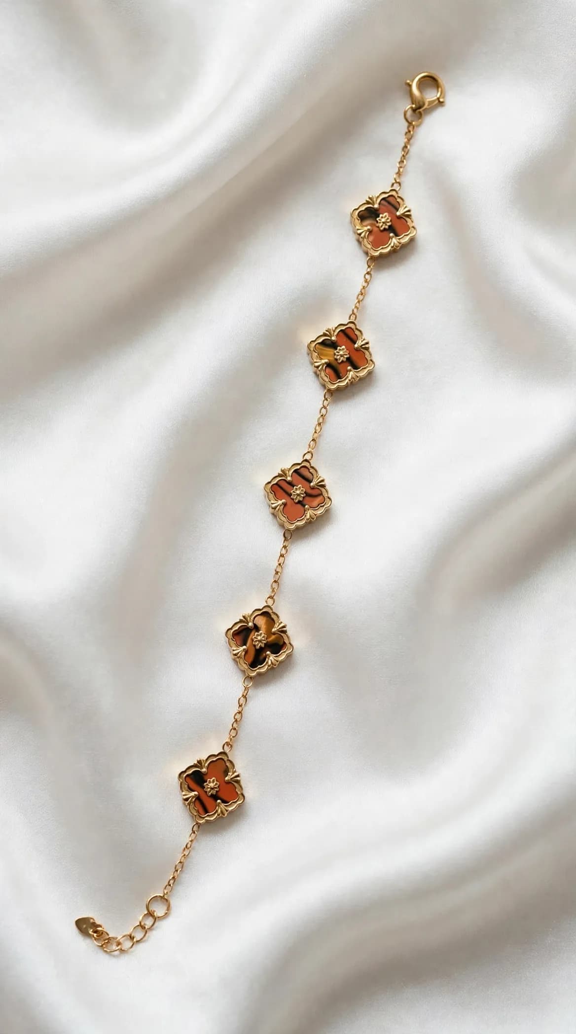 Tiger Ember 5-Clover Bracelet