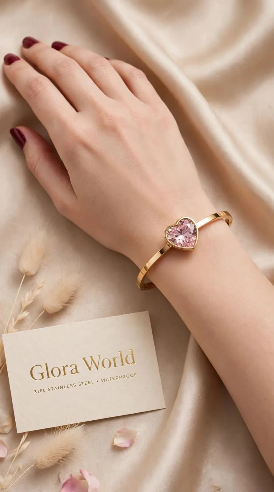 Heart bracelet bangle