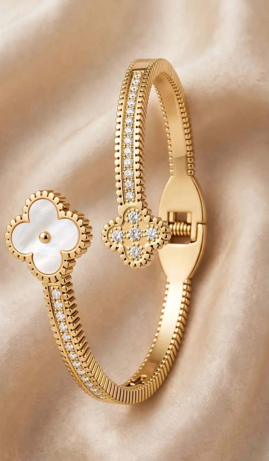 Dual Clover Bangle
