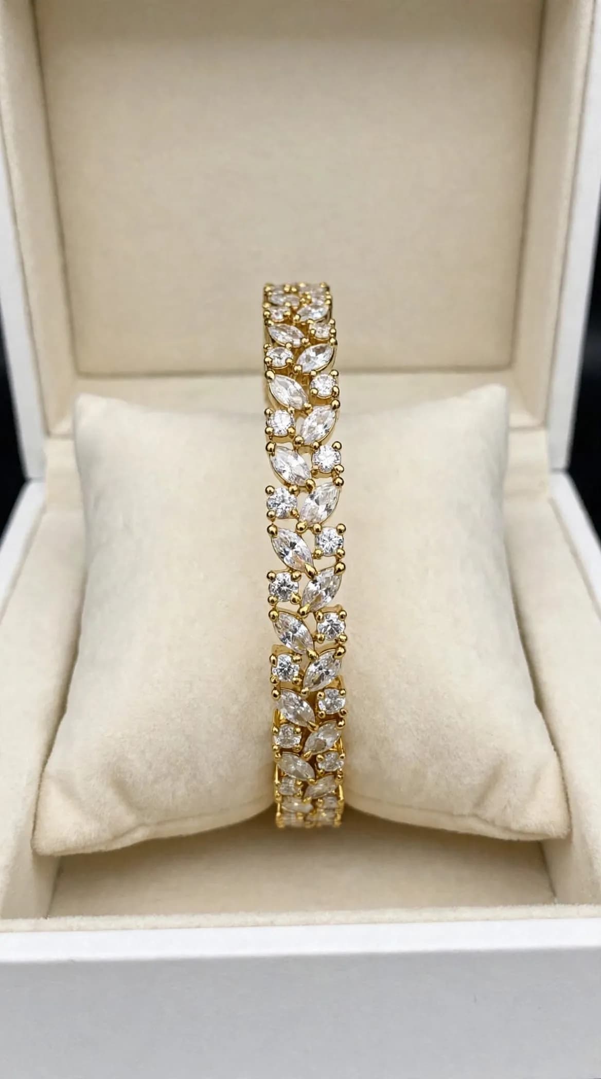 Diamond Leaf